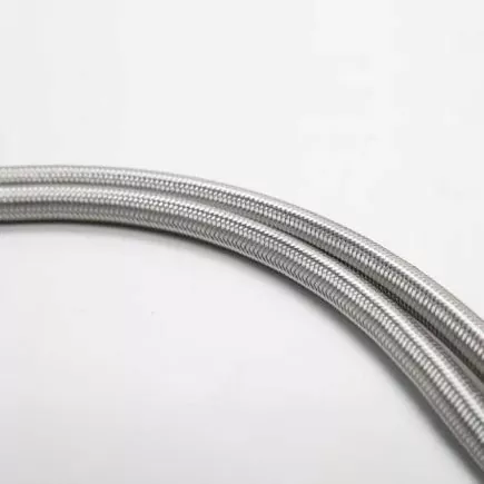 Schutzschlauch aus Stahldrahtgeflecht